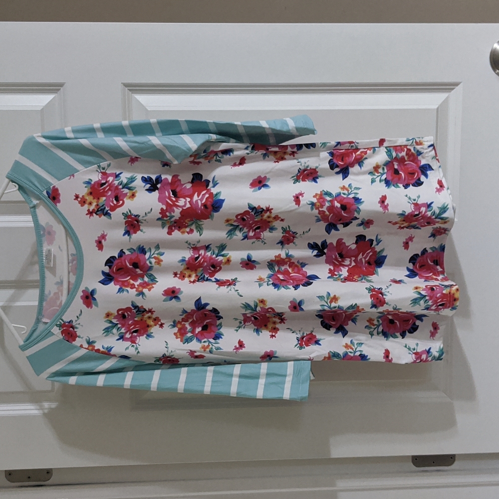 Floral baseball tshirt, 2XL